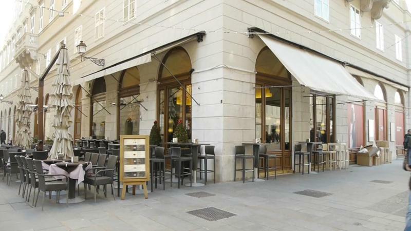 Tergesteo Palace Suite Trieste Ngoại thất bức ảnh